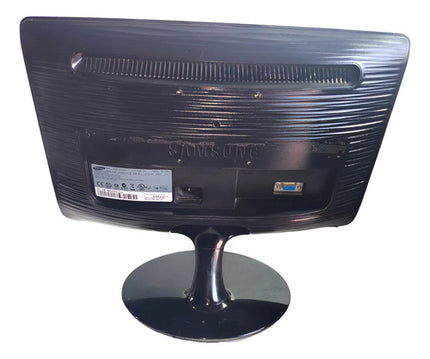 Monitores 16 Pulgadas Pul Vga, Lcd, Led Grado A